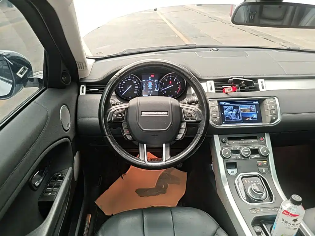 Land Rover Evoque — миниатюра 11