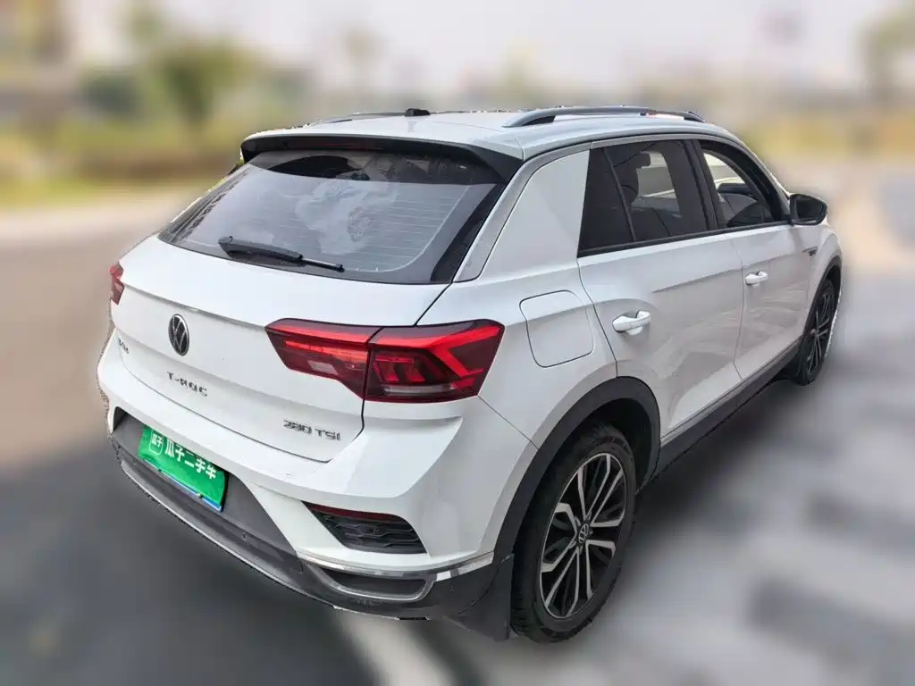 Volkswagen T-Roc — миниатюра 4