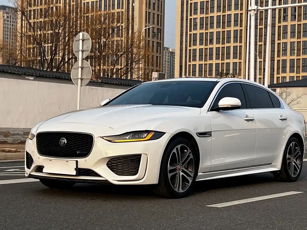 Jaguar XEL 2022