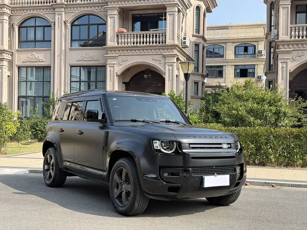Land Rover Defender — миниатюра 3
