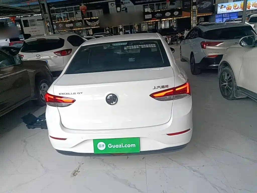 Buick Excelle — миниатюра 6