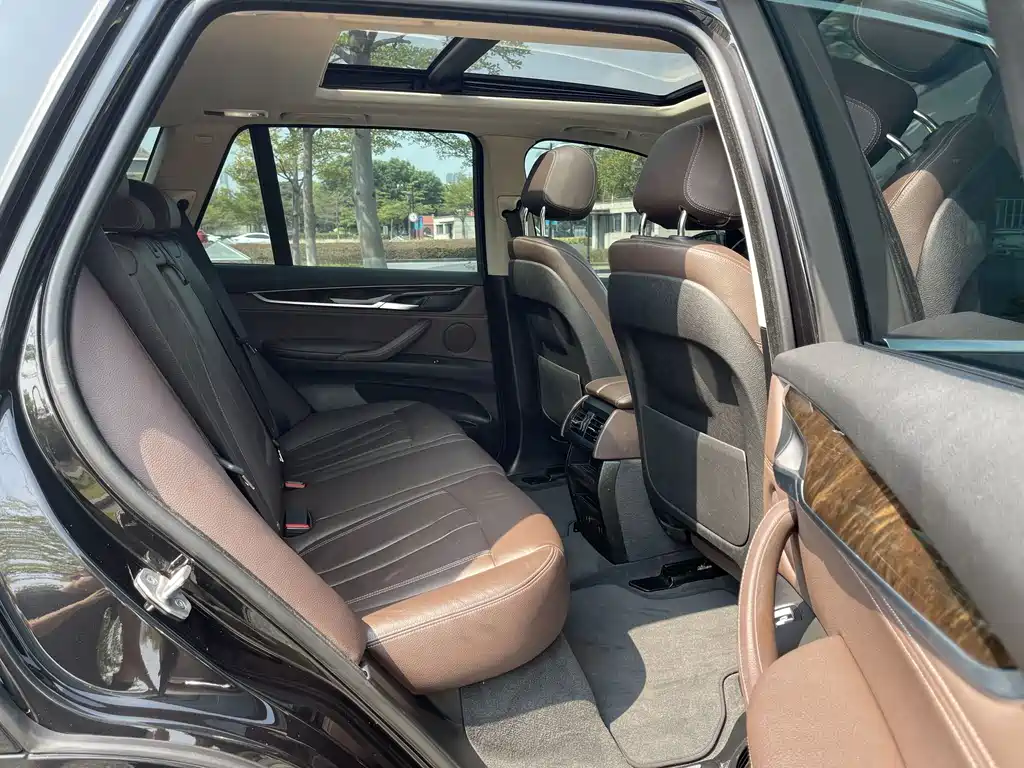 BMW X5 (Import) — миниатюра 22
