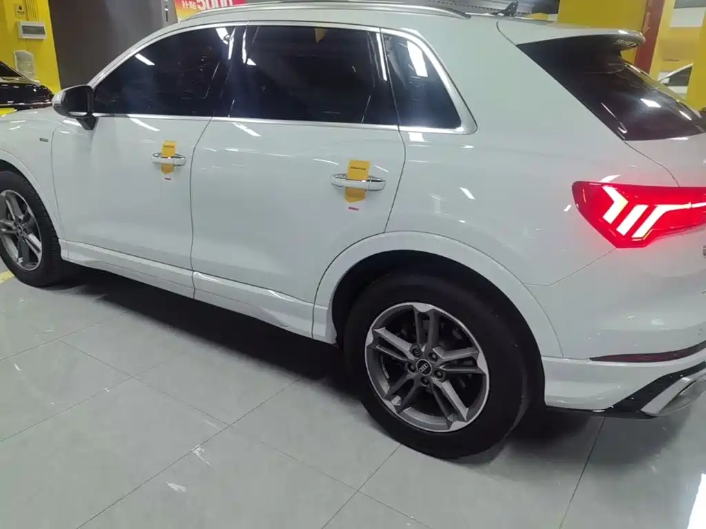 Audi Q3 — миниатюра 5