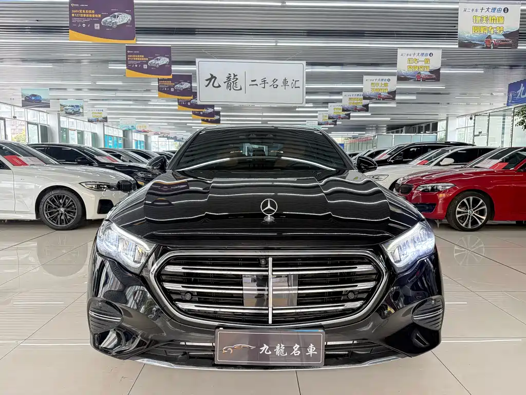 MERCEDES-BENZ E CLASS