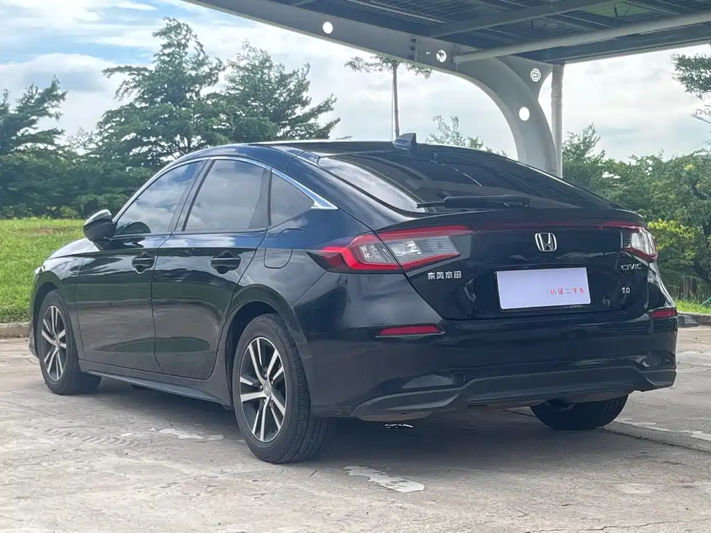 Honda Civic — миниатюра 7