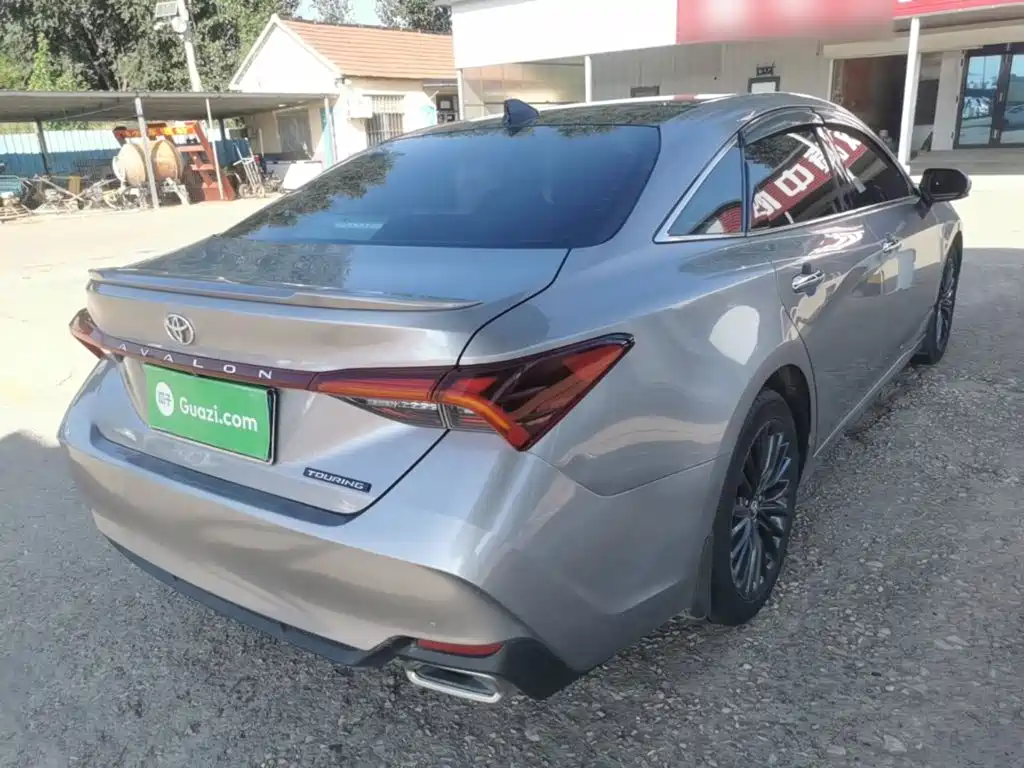 Toyota Avalon — миниатюра 7