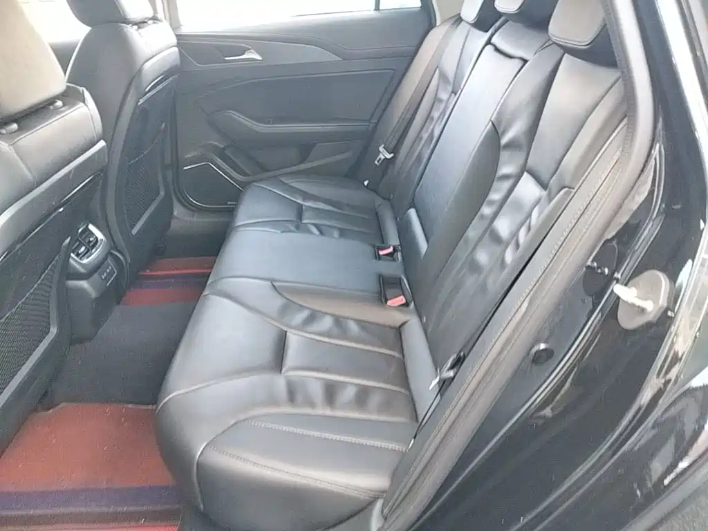 Hongqi Hongqi H5 — миниатюра 17