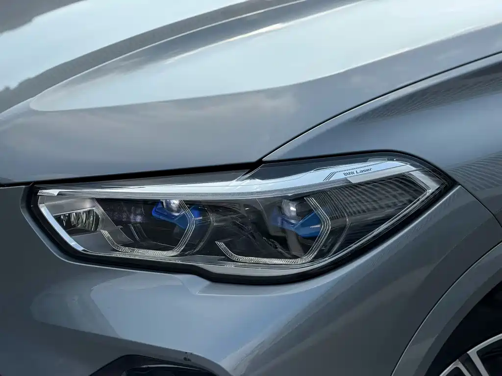 BMW X5 — миниатюра 3