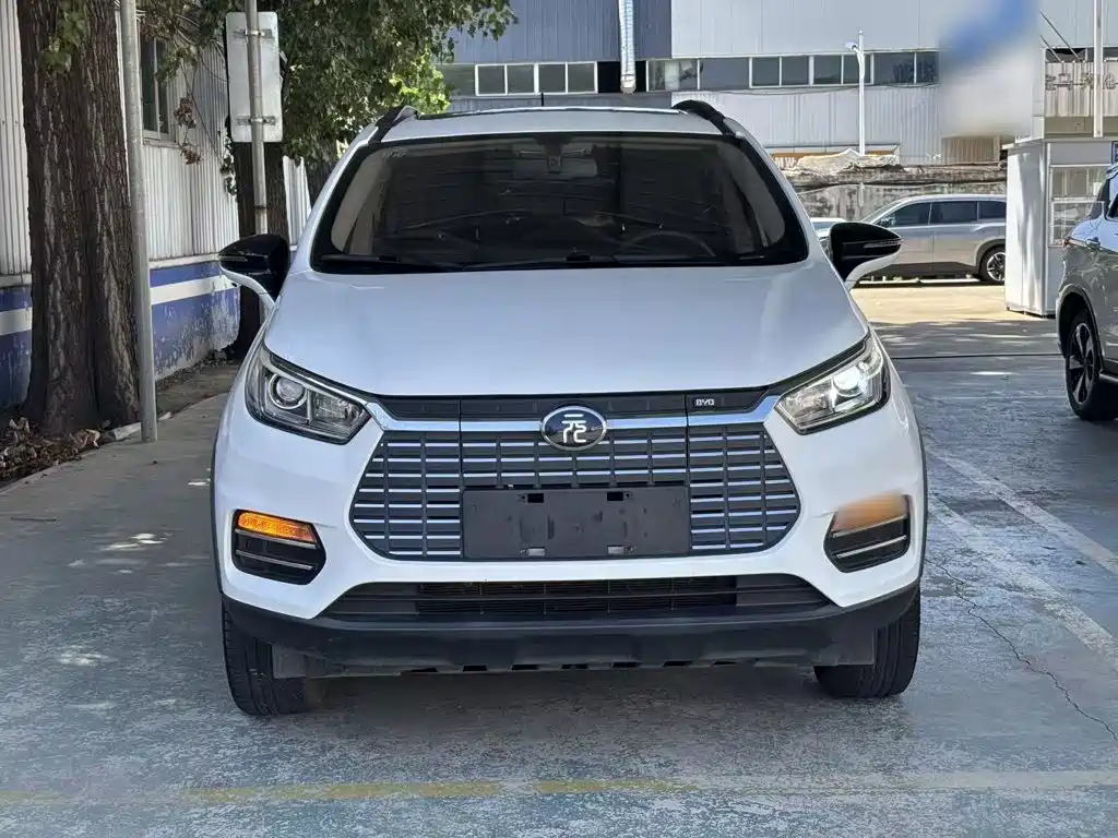 BYD Yuan EV — миниатюра 3