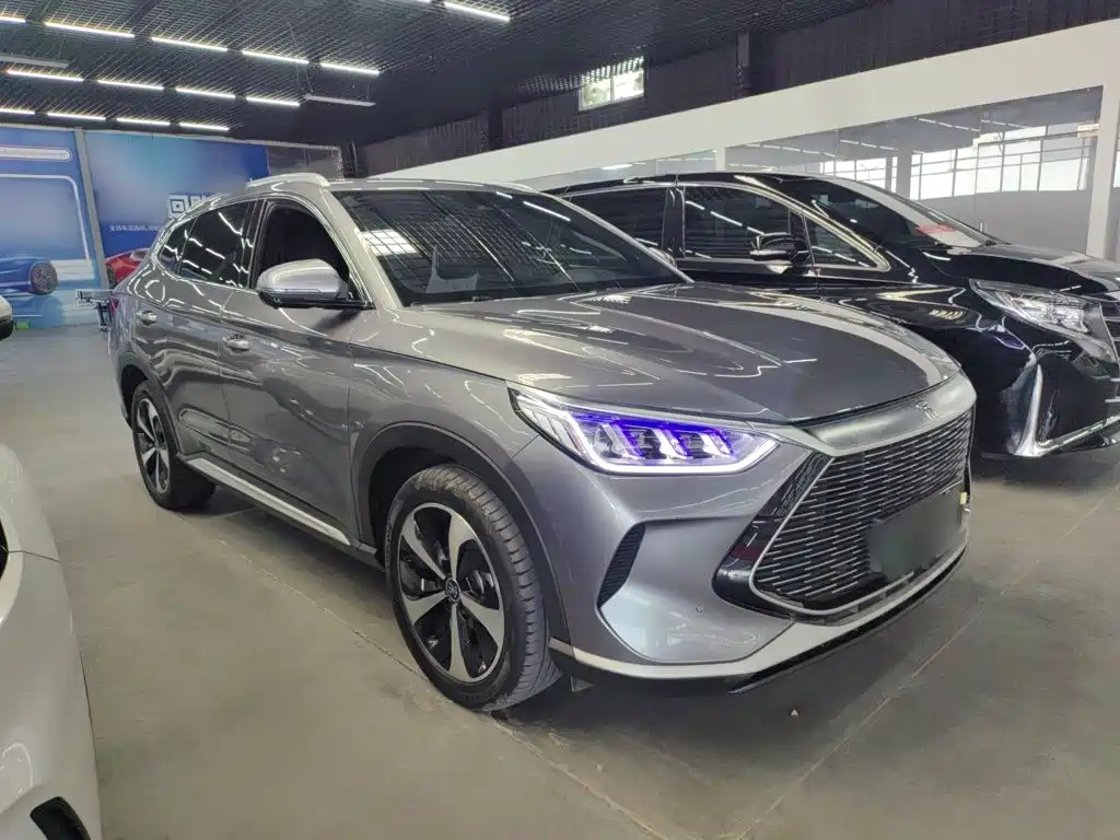BYD PLUS New Energy — миниатюра 7