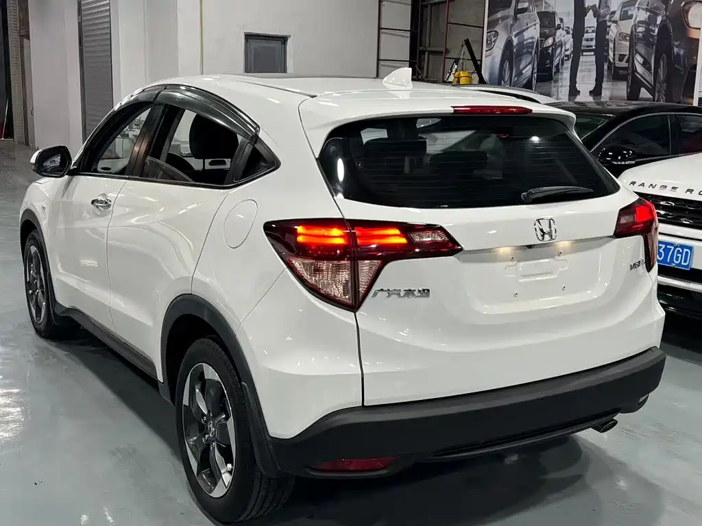 Honda Vezel — миниатюра 4