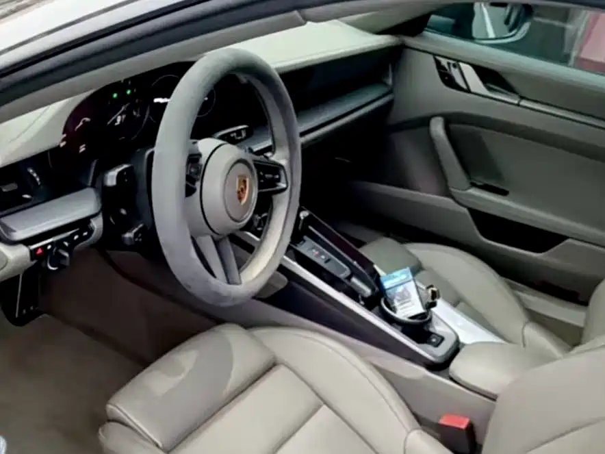 Porsche 911 — миниатюра 5