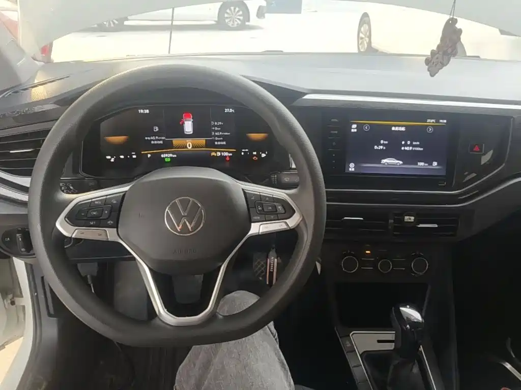 Volkswagen Lavida — миниатюра 11