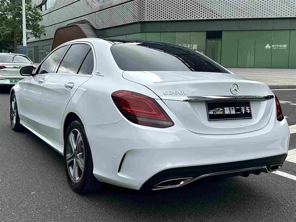 Mercedes-Benz C-Class — миниатюра 9