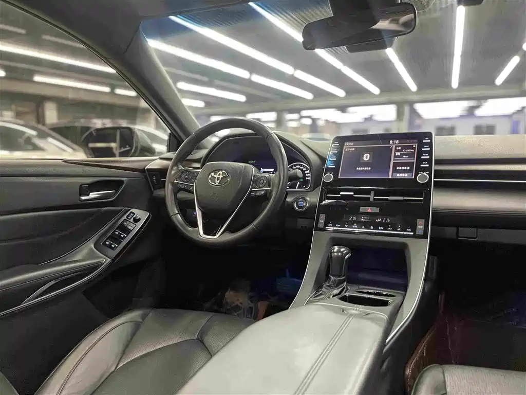 Toyota Avalon — миниатюра 14