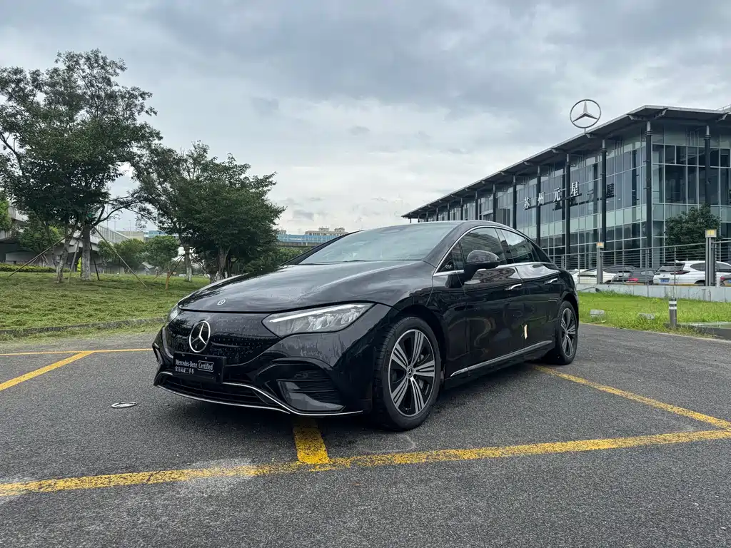 Mercedes-Benz EQE