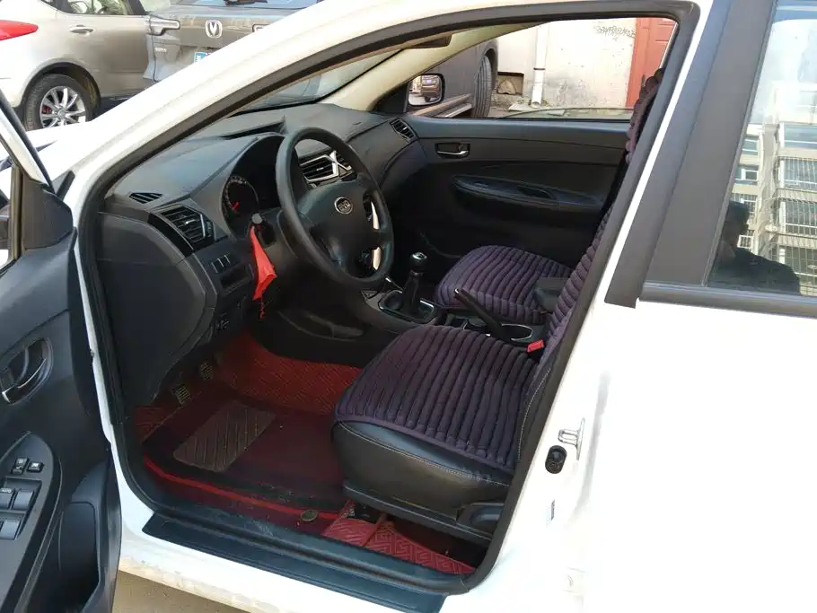 BYD F3 — миниатюра 9
