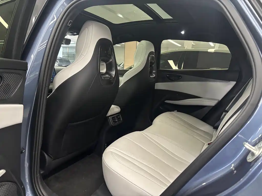 BYD SEAL 06 NEW ENERGY