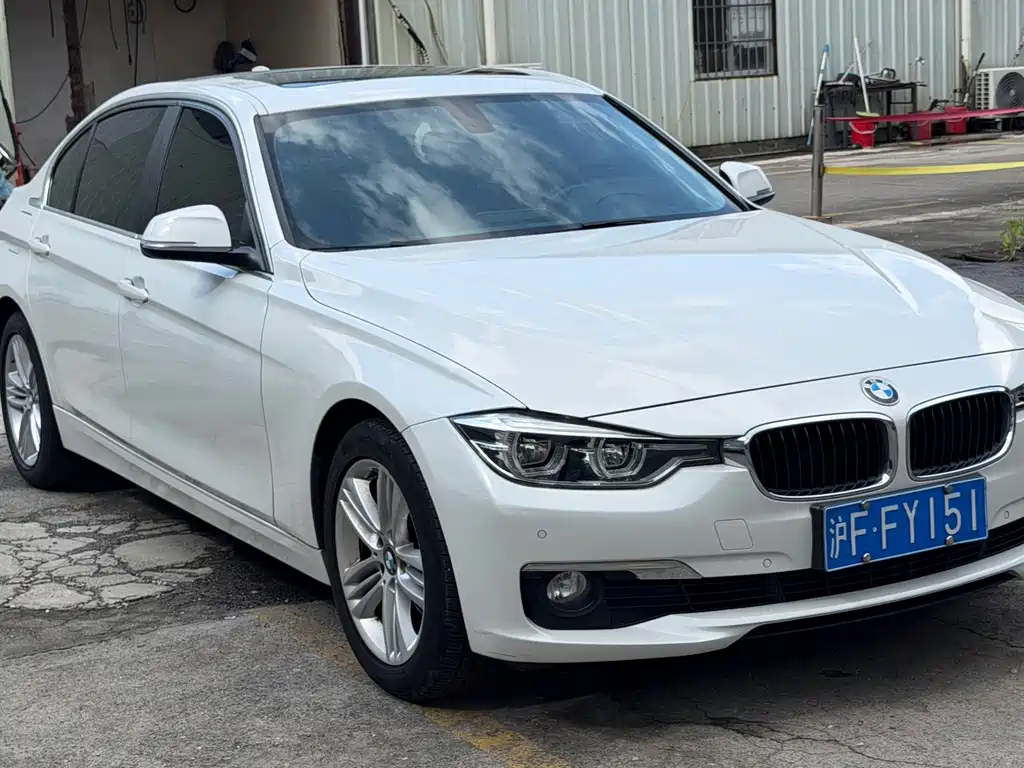 BMW 3 Series — миниатюра 3