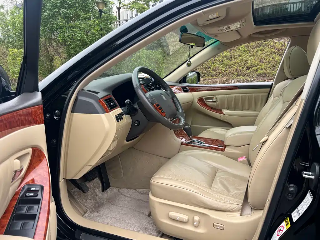 Toyota Crown 2007 2.5L Royal