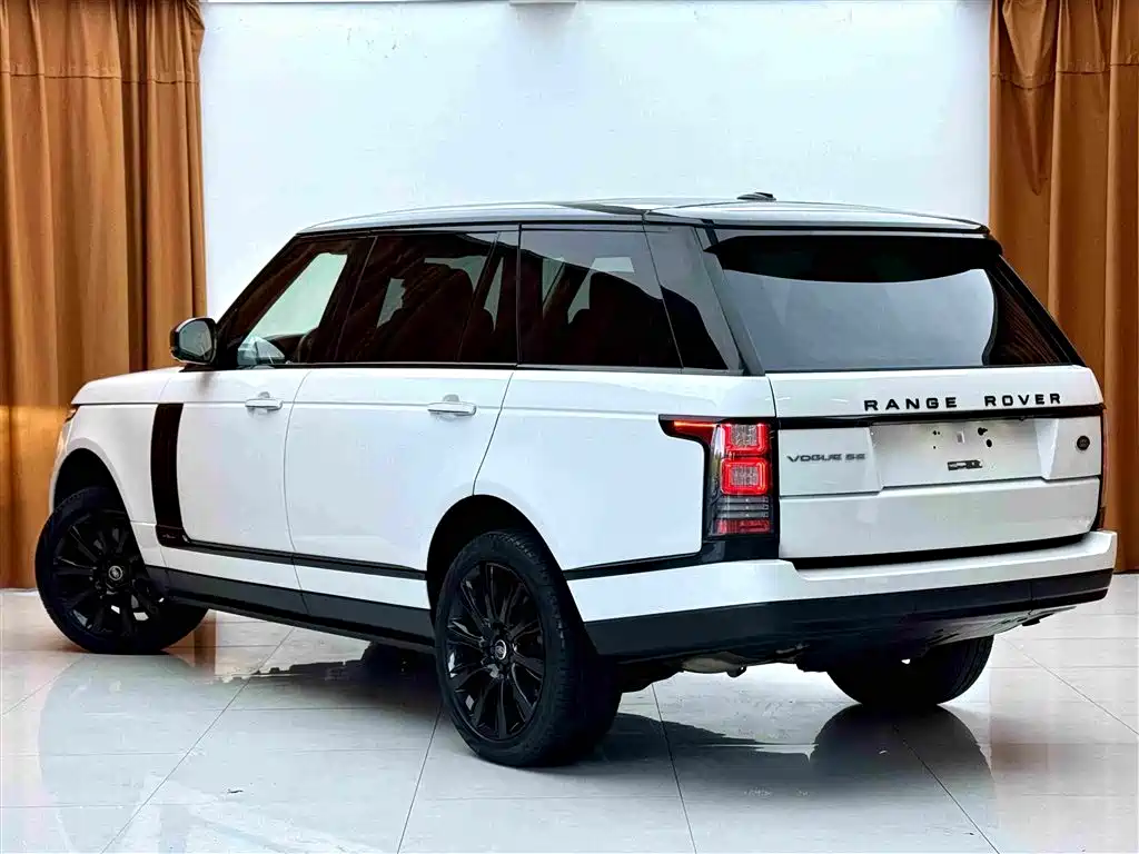 Land Rover Range Rover — миниатюра 6