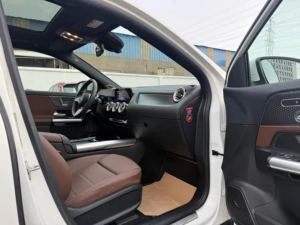 Mercedes-Benz EQA — миниатюра 14