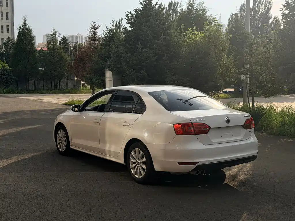 Volkswagen Sagitar — миниатюра 8