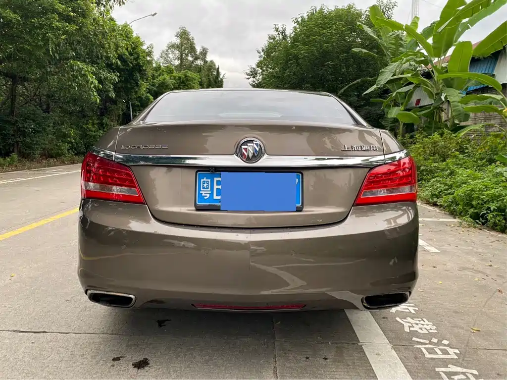 Buick LaCrosse — миниатюра 5