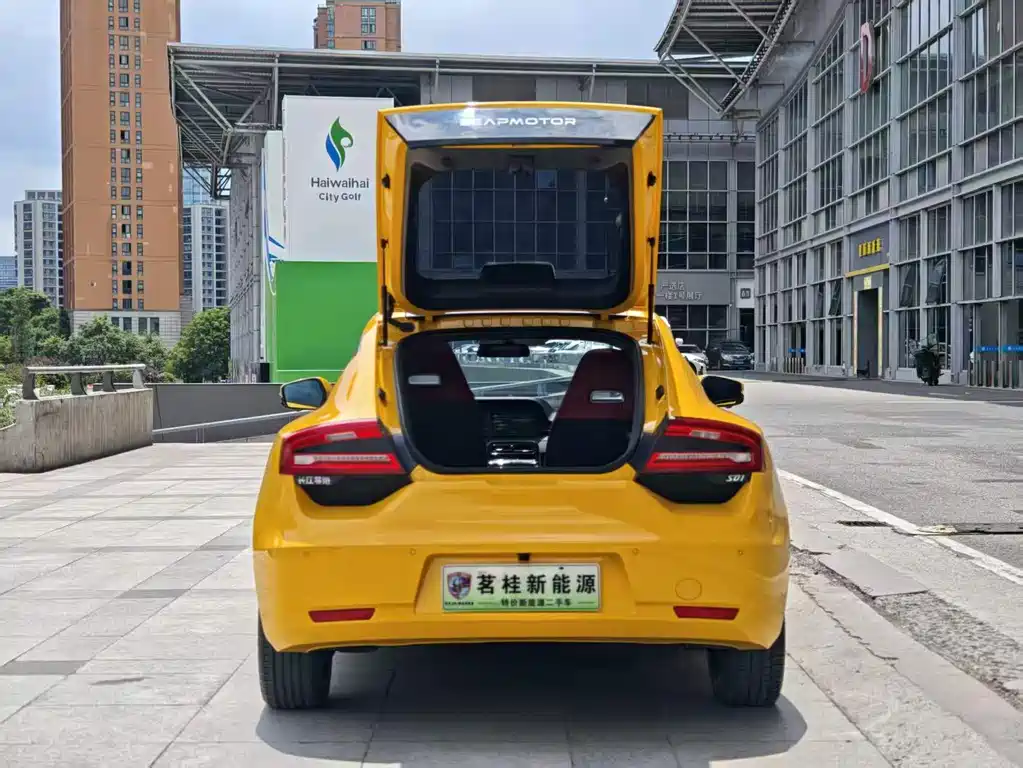 Leapmotor Leapmotor S01 — миниатюра 5
