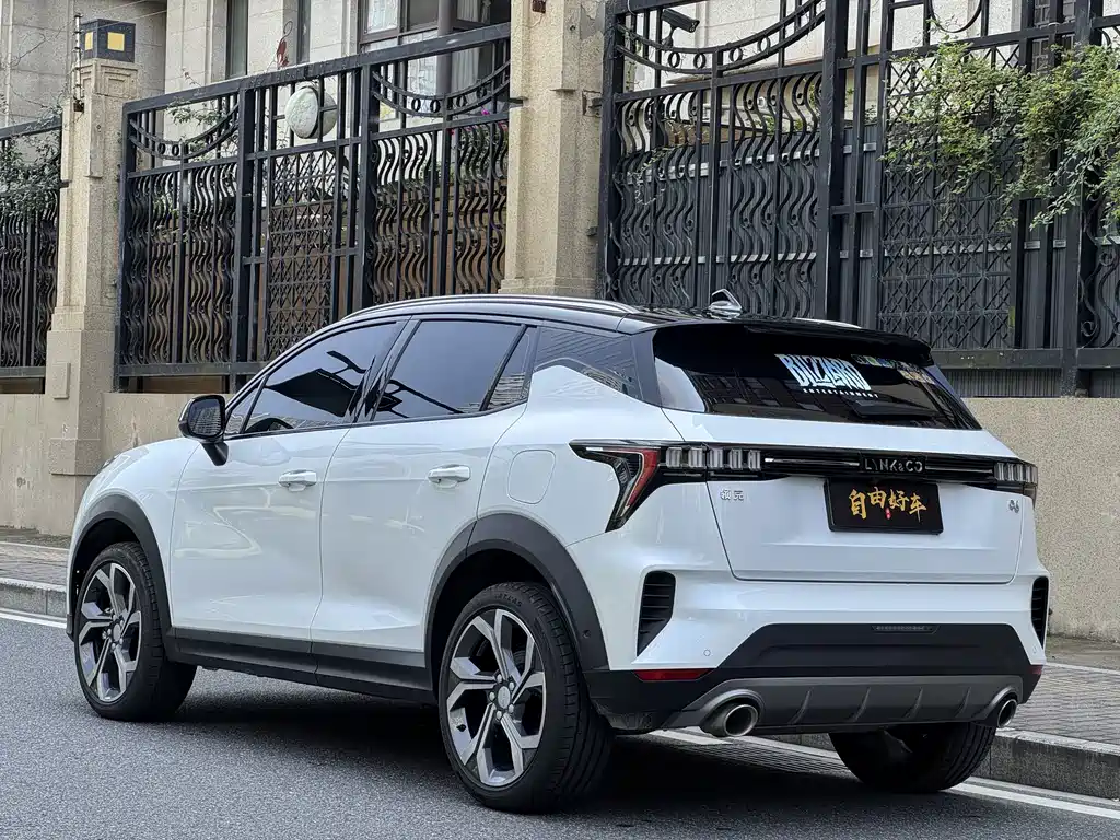 Lynk & Co 06 — миниатюра 22