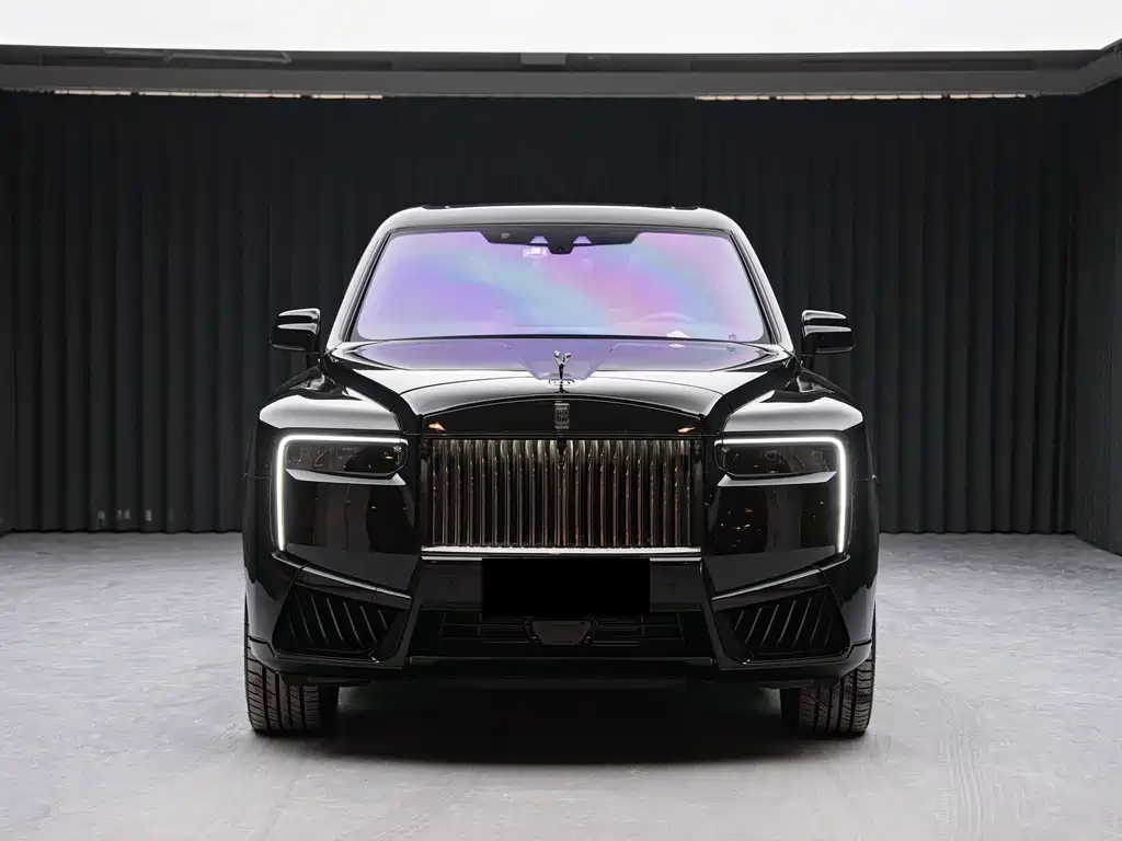 Rolls-Royce Cullinan — миниатюра 2