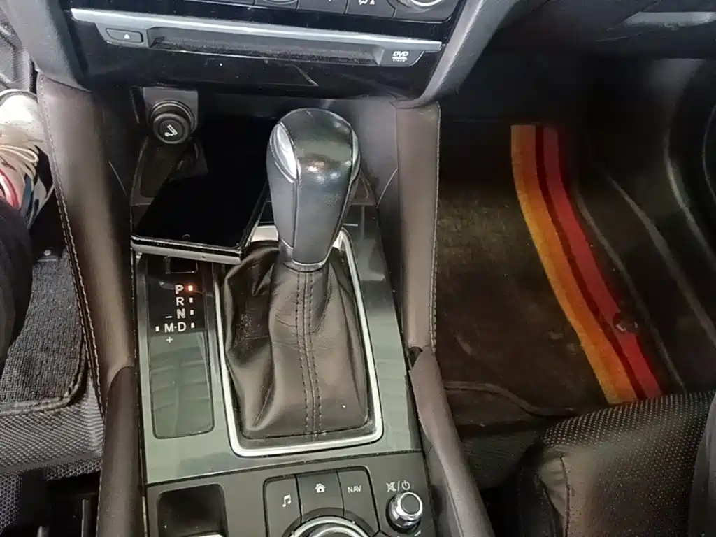 Mazda Atenza — миниатюра 14
