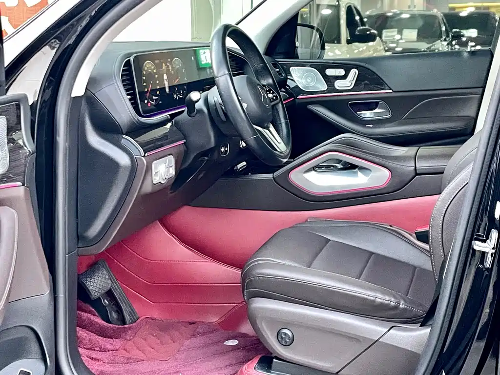 Mercedes-Benz GLE (Import) — миниатюра 4