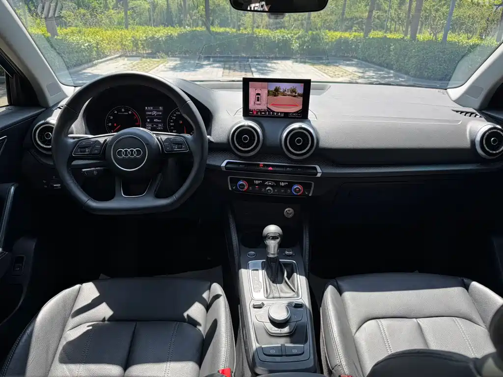 Audi Q2L — миниатюра 19