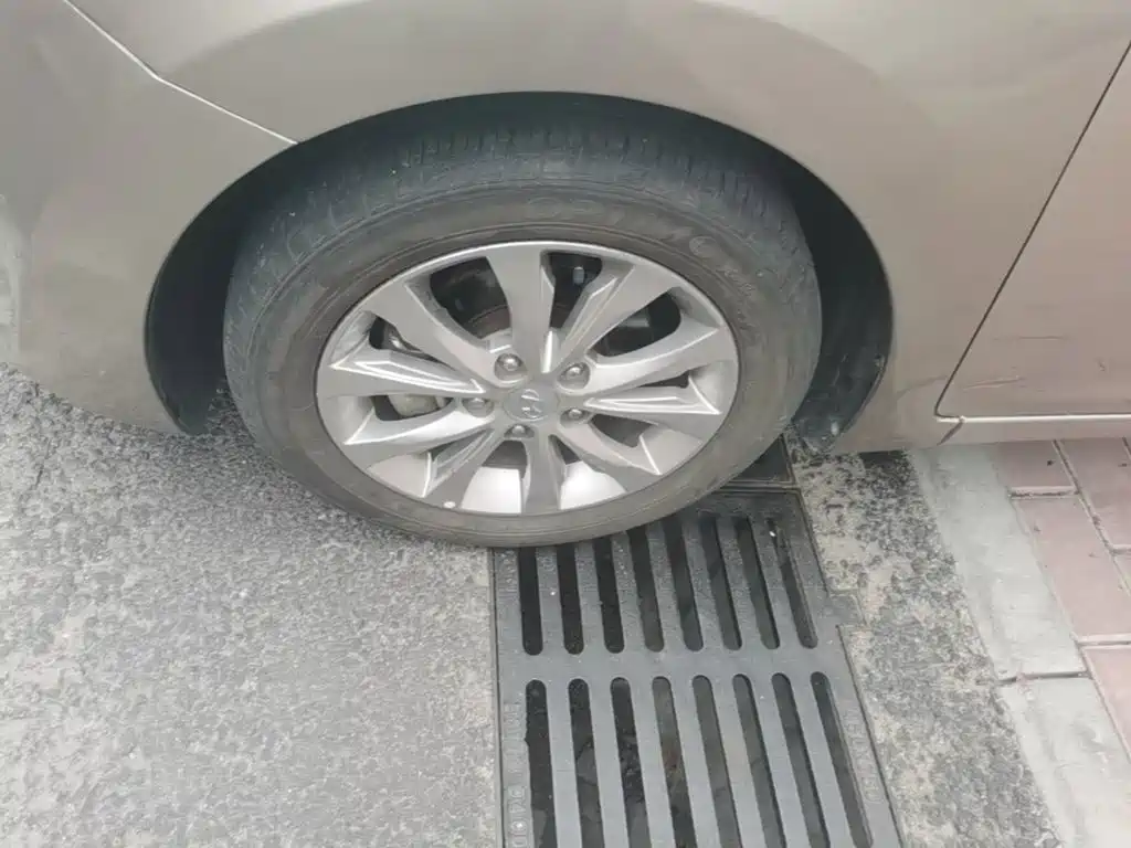 Hyundai Elantra Langdong — миниатюра 23