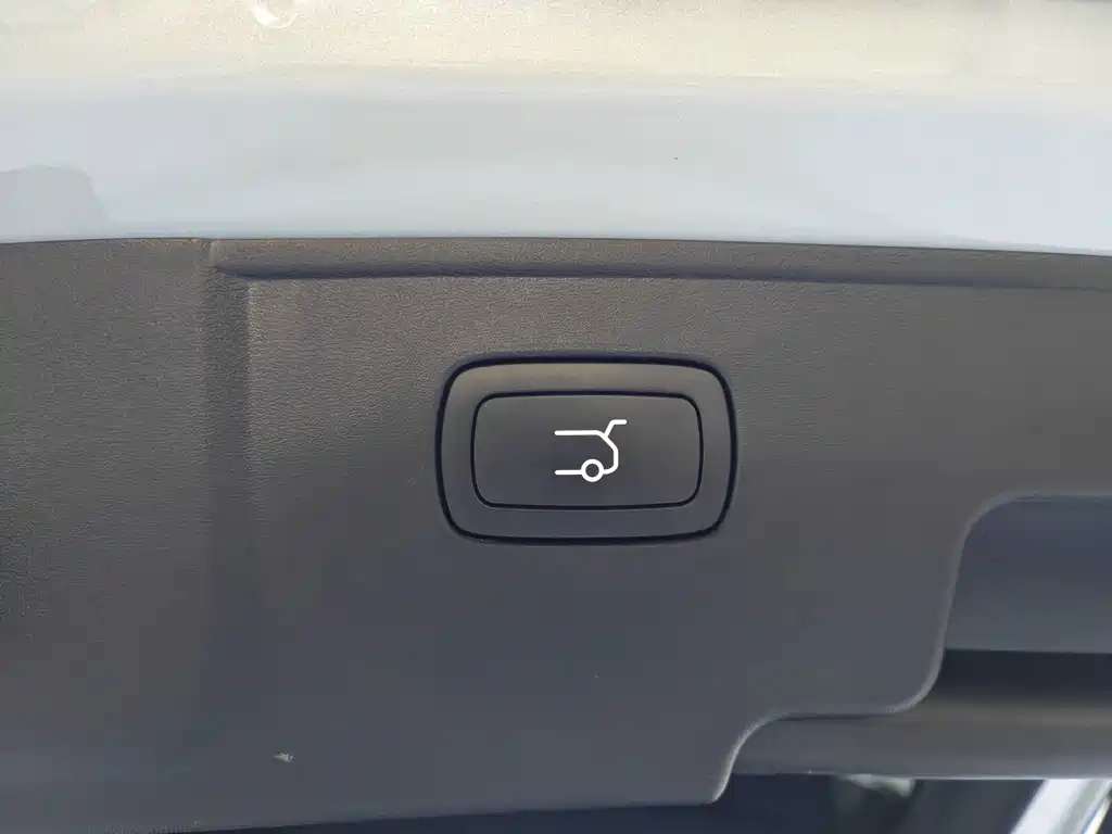Leapmotor Leapmotor C11 — миниатюра 12