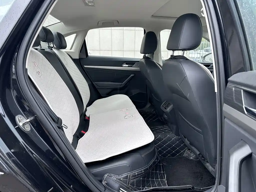 Volkswagen Lavida — миниатюра 9
