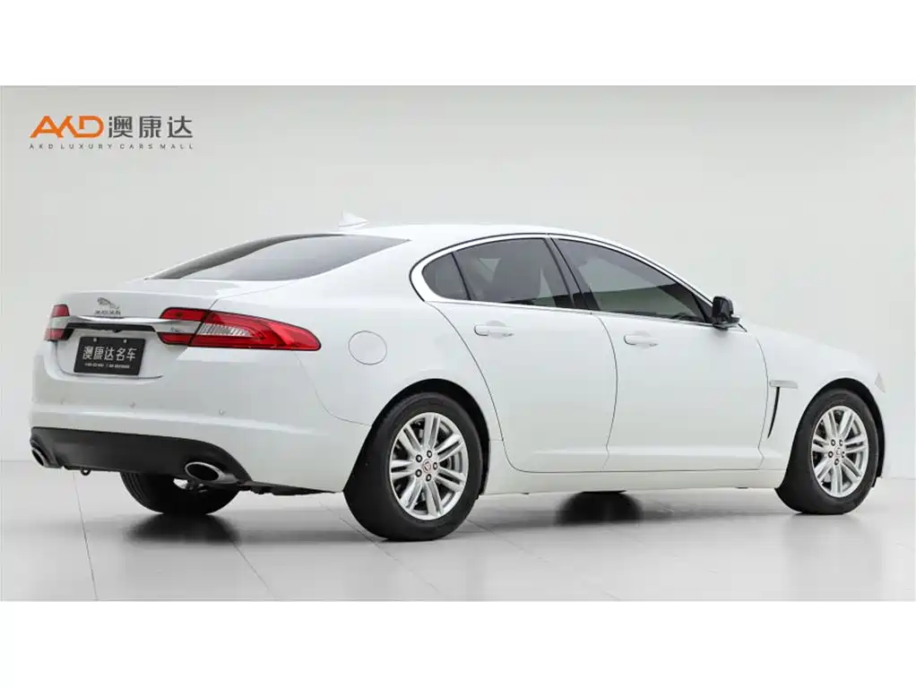 Jaguar XF — миниатюра 3