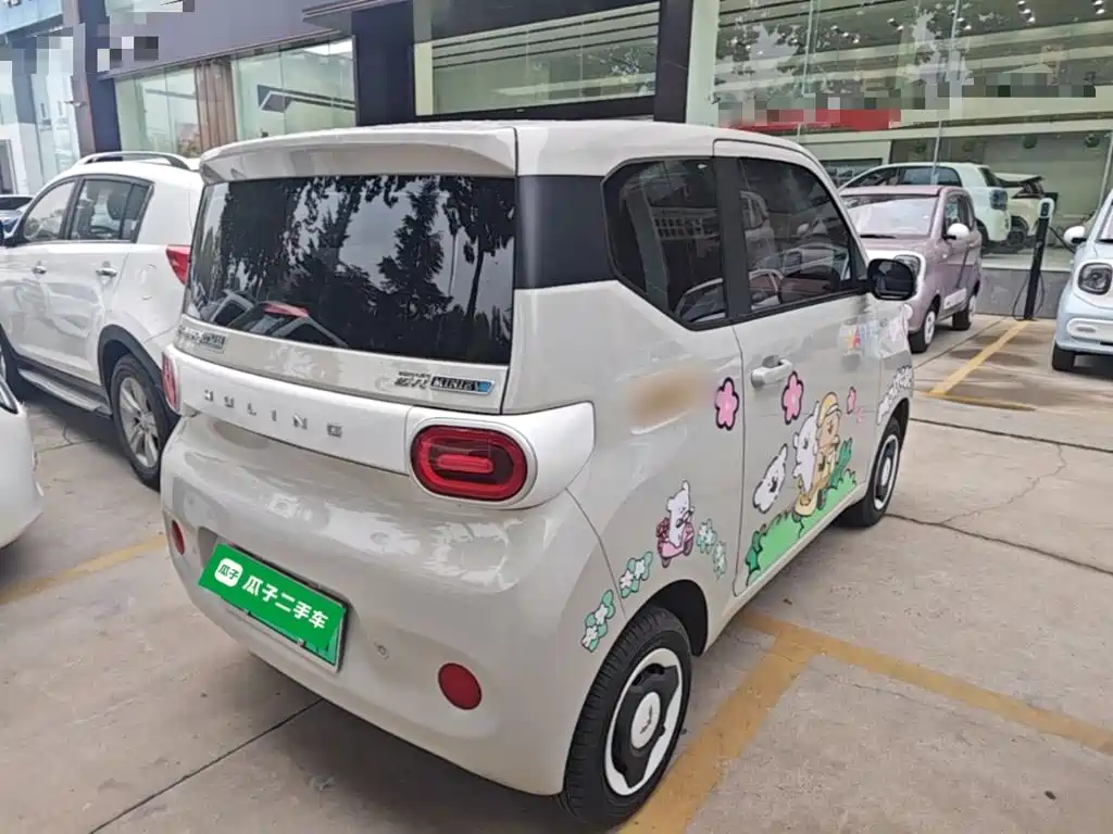 Wuling MINIEV — миниатюра 7