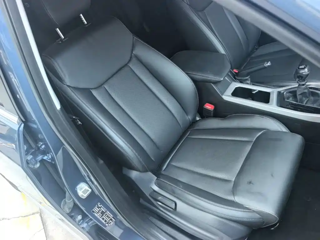 Wuling Jiachen — миниатюра 25