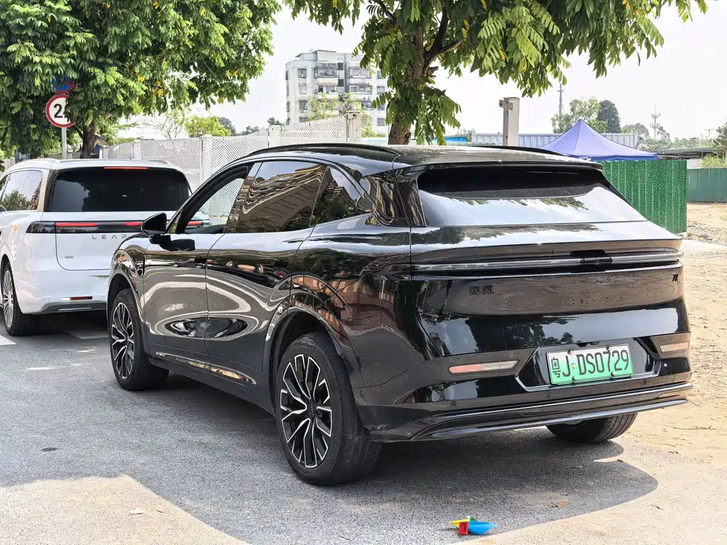Zeekr 7X — миниатюра 3