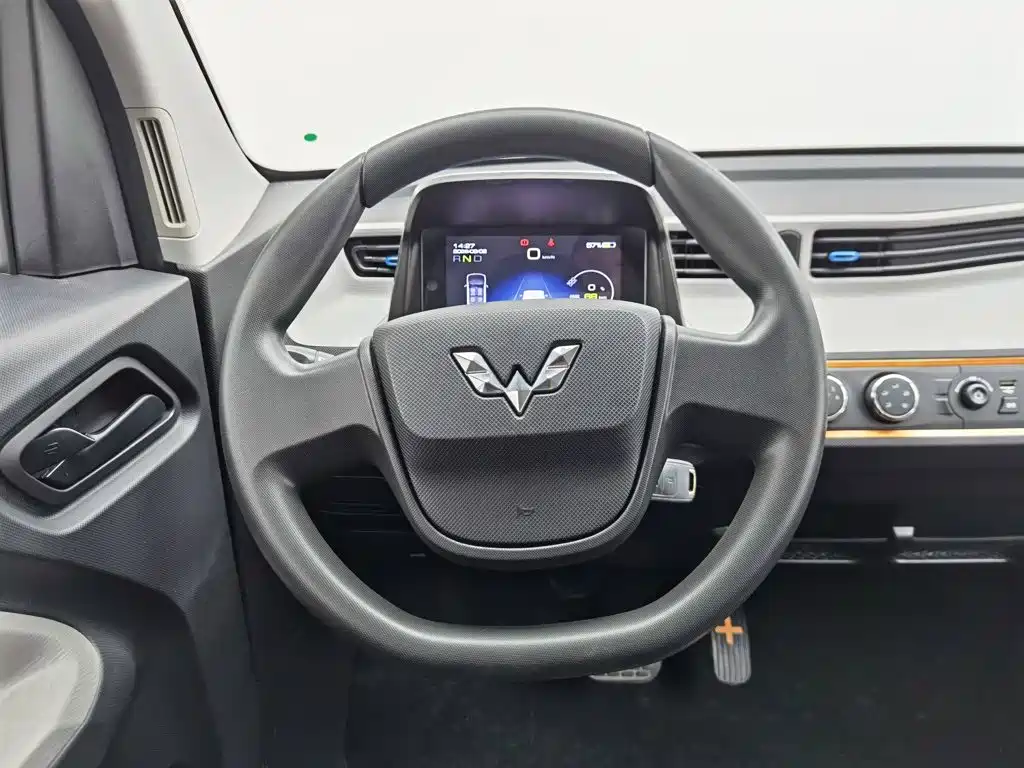 Wuling MINIEV — миниатюра 11