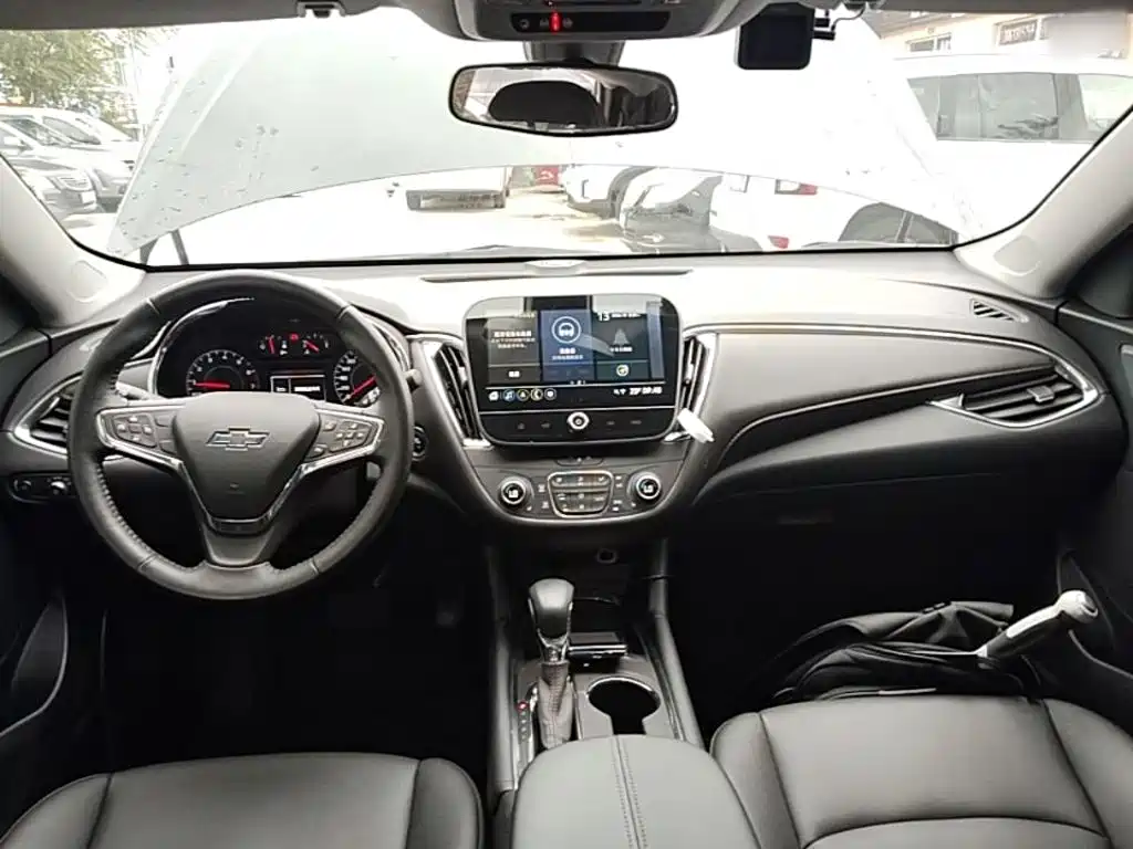 Chevrolet Malibu XL — миниатюра 10