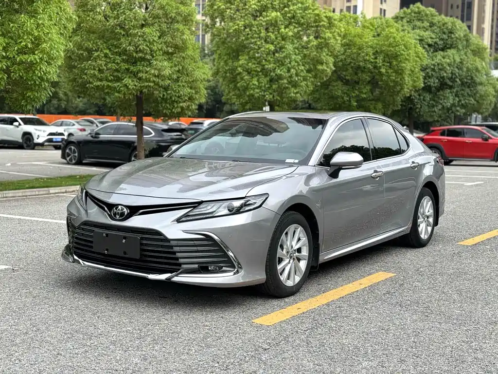 Toyota Camry 2023