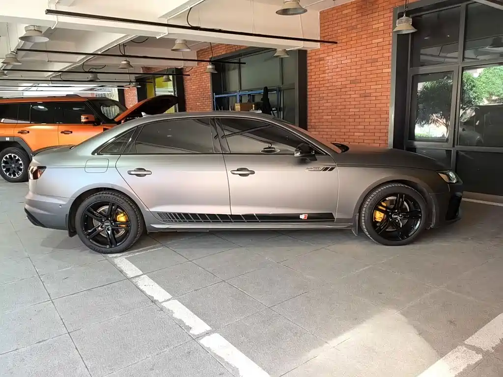 Audi A4L — миниатюра 5