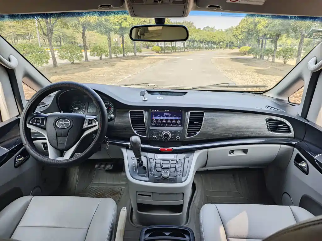 JIANGQI GROUP RUIFENG M5