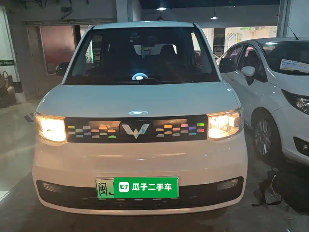 Wuling MINIEV — миниатюра 3
