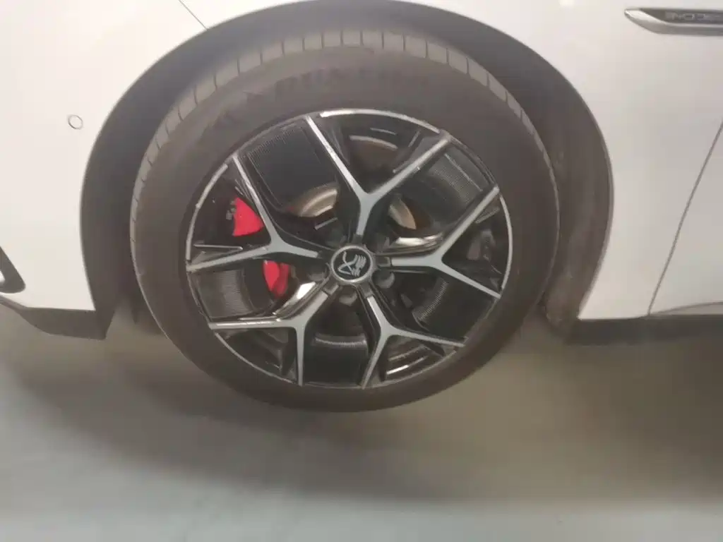 BYD Han — миниатюра 23