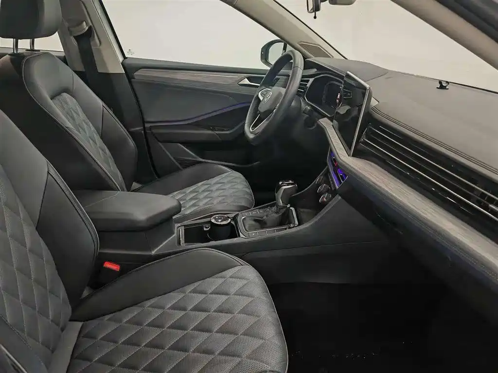 Volkswagen Sagitar — миниатюра 13