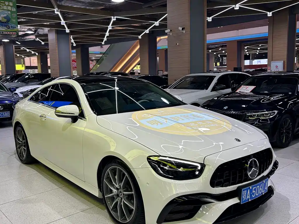 Mercedes-Benz E-Class (Import) — миниатюра 2